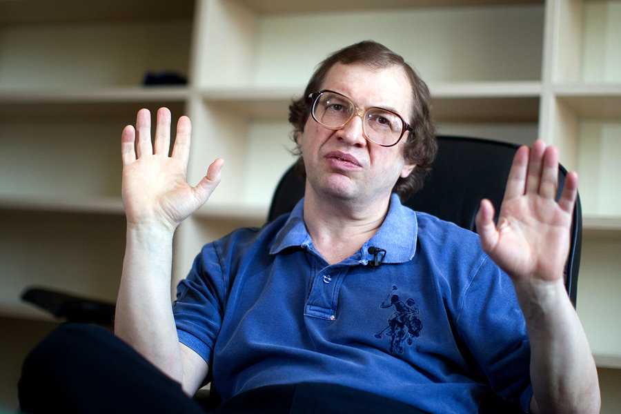Сергей мавроди и финансовая пирамида ммм