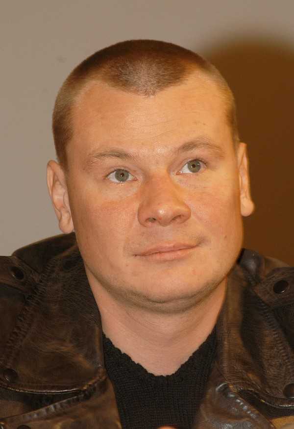Владислав галкин – биография, личная жизнь, фото, причина смерти, фильмы, актер, отец, жена - 24сми