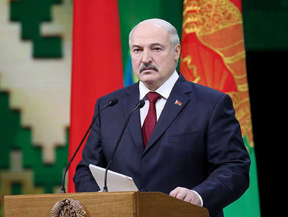 Женщины александра лукашенко: жена, две официальные любовницы и отряды протокольных эскортниц (фото)